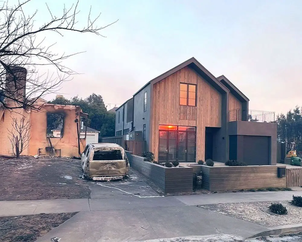 Fire resistant wood structure